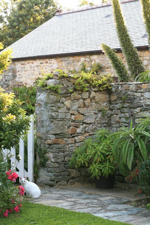 مبيت وإفطار شيربوغ أون كوتننتين Le Manoir De La Fieffe المظهر الخارجي الصورة